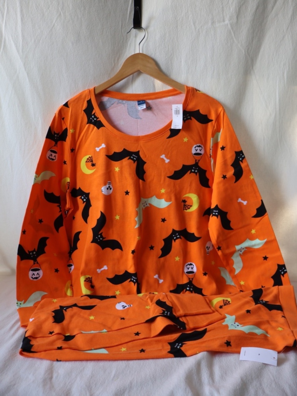 OLD NAVY NWT HALLOWEEN PJ SET